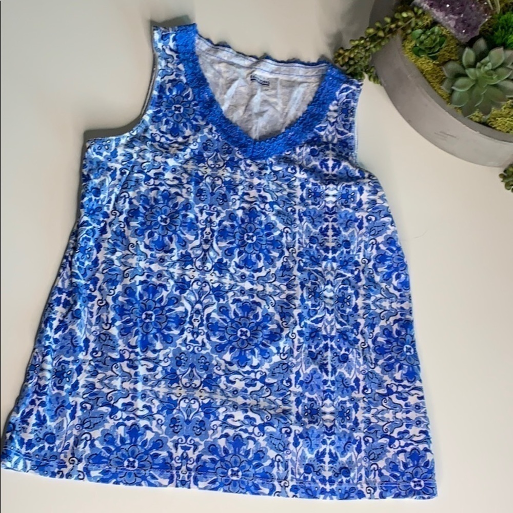 Basic Edition lace v neck floral mandala tank top small women’s s
